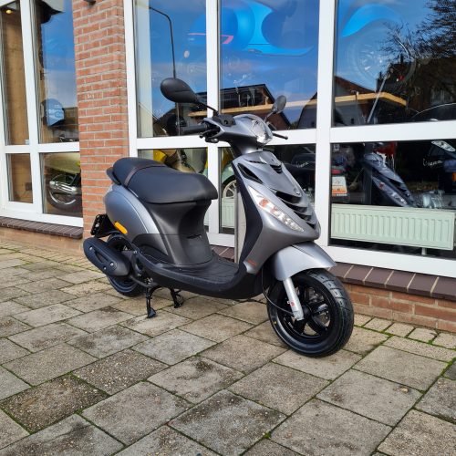 Piaggio Zip SP Designo Selenite Mat ( Mat grijs )