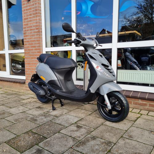 Piaggio Zip SP Nardo Grey ( Glans grijs )